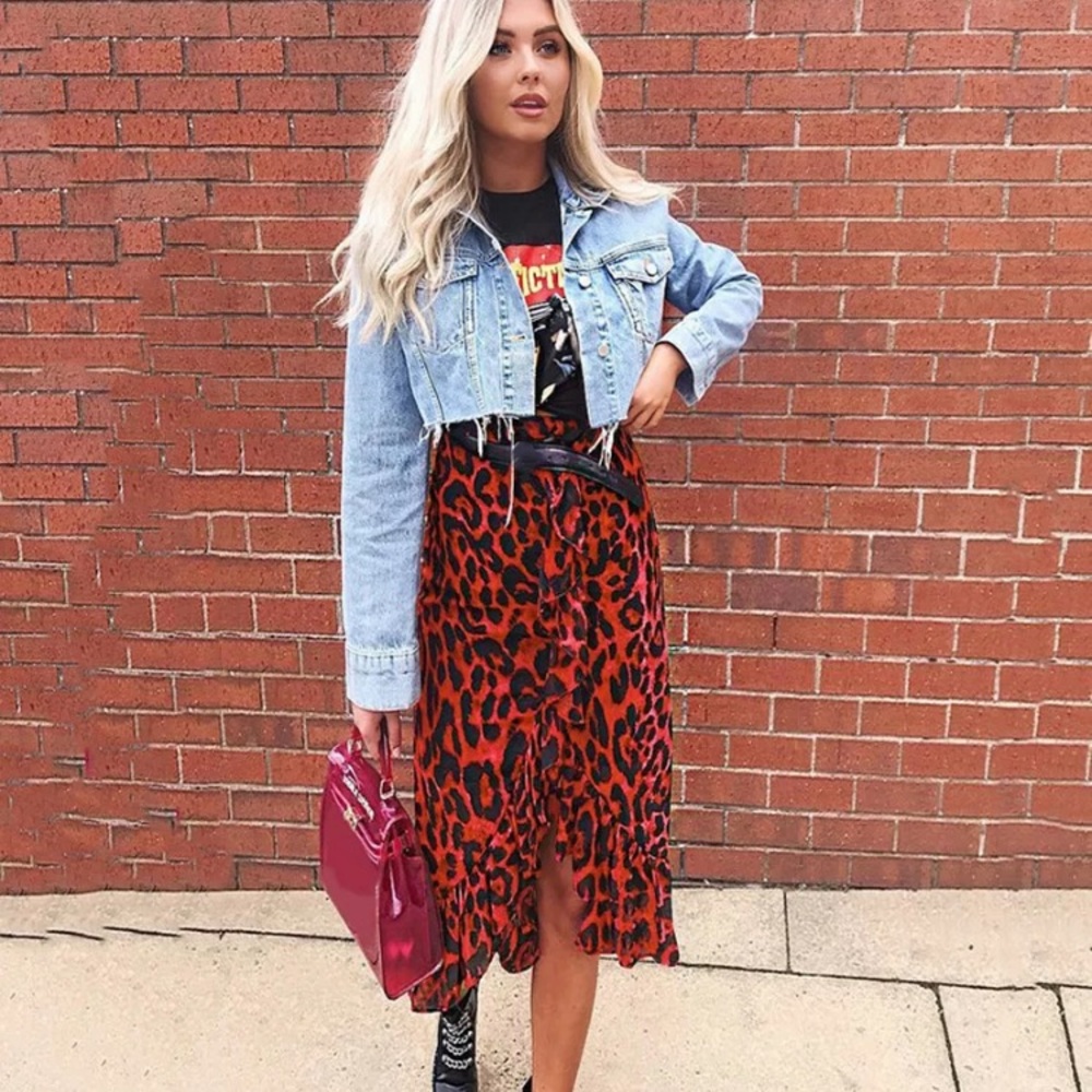 Red leopard skirt uk size 12 Us size 10